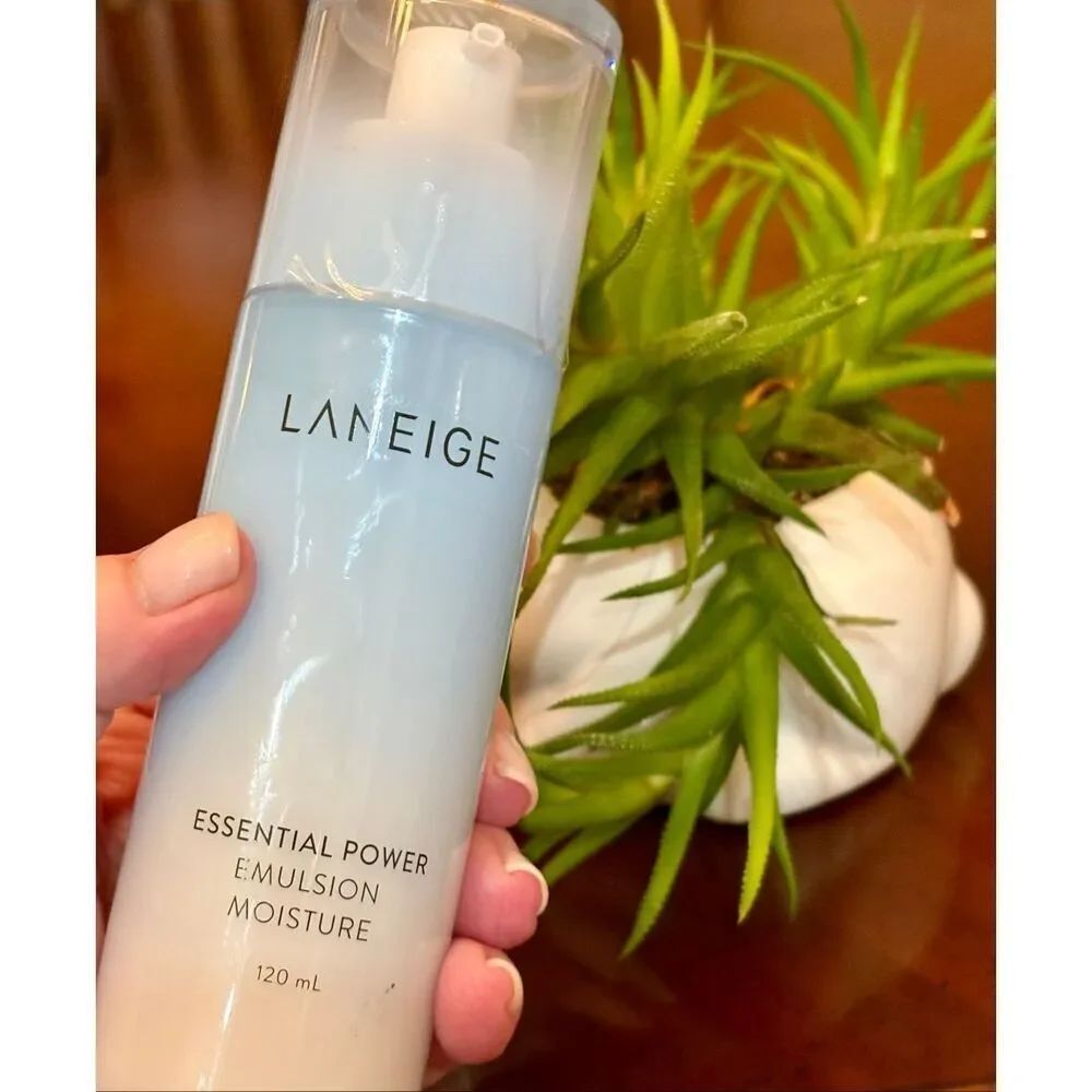 LANEIGE - NWOT - Essential Power Emulsion (Moisture), 120 ml (4 fl oz) No Box - Picture 2 of 10